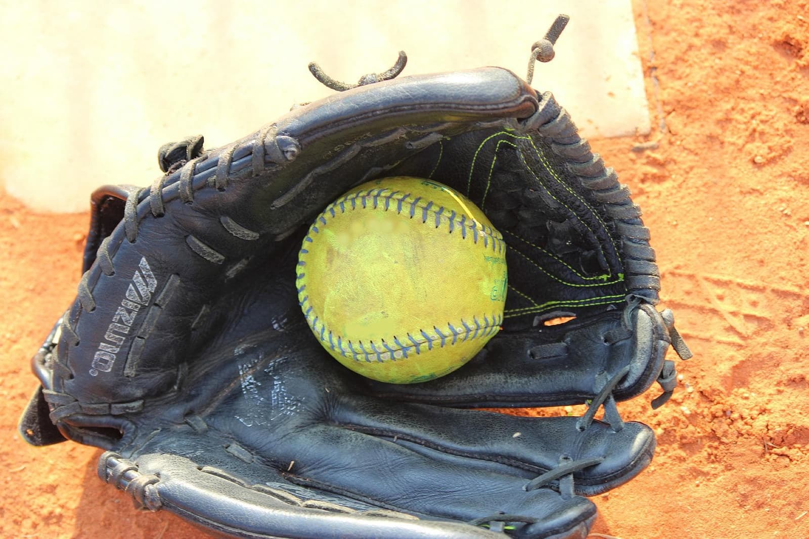Recuerdo de mi tercer strike, para ser pitcher no solo se necesita concentración y talento, también hay que tener la picardía necesaria para engañar al bateador.
