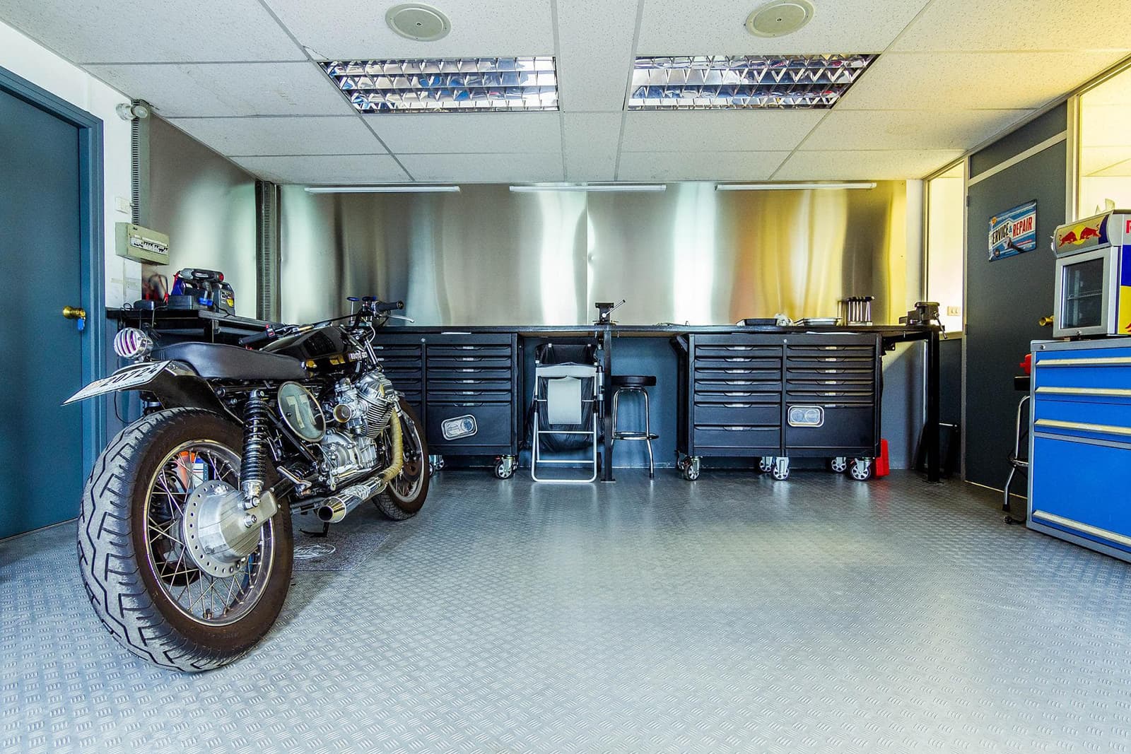 Esta es la moto de Cachito y claramente es la envidia del barrio.